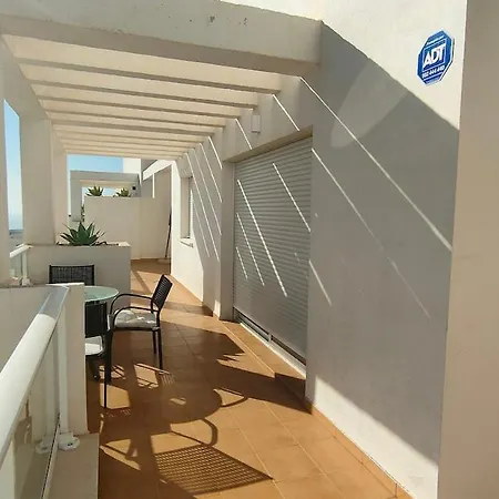 Spacious With A Great View Apartment